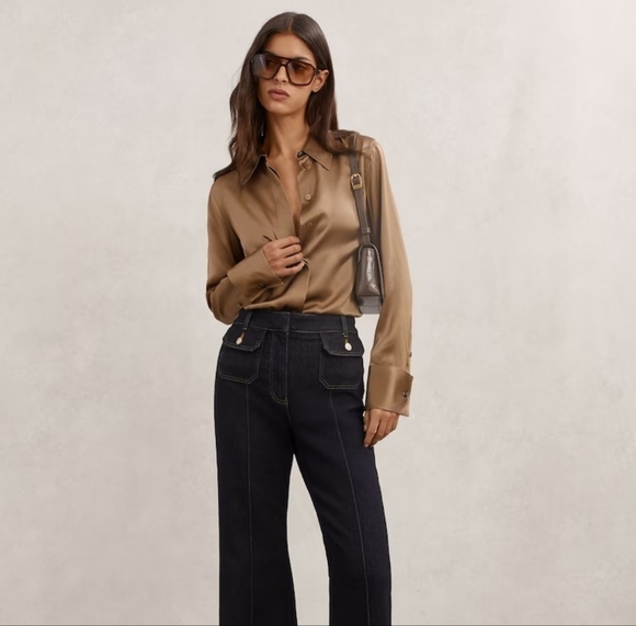 Reiss Ameira Silk-Satin Concealed-Placket Shirt - Picture 2 of 13